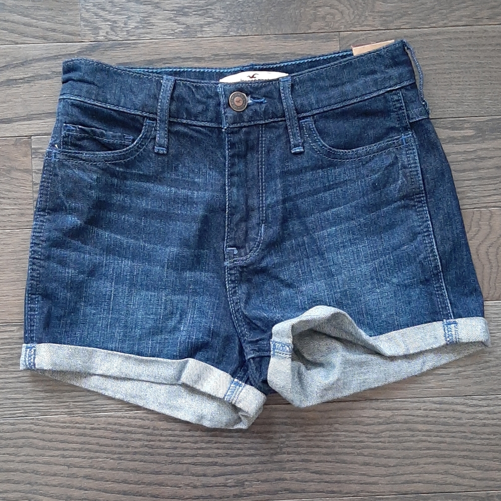 NEW Hollister High Rise Jean Shorts 00